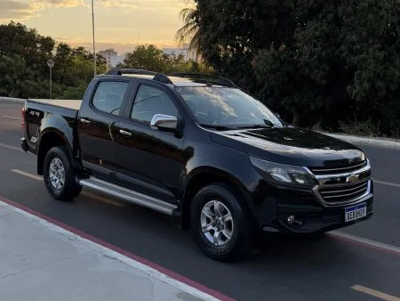 CHEVROLET S10